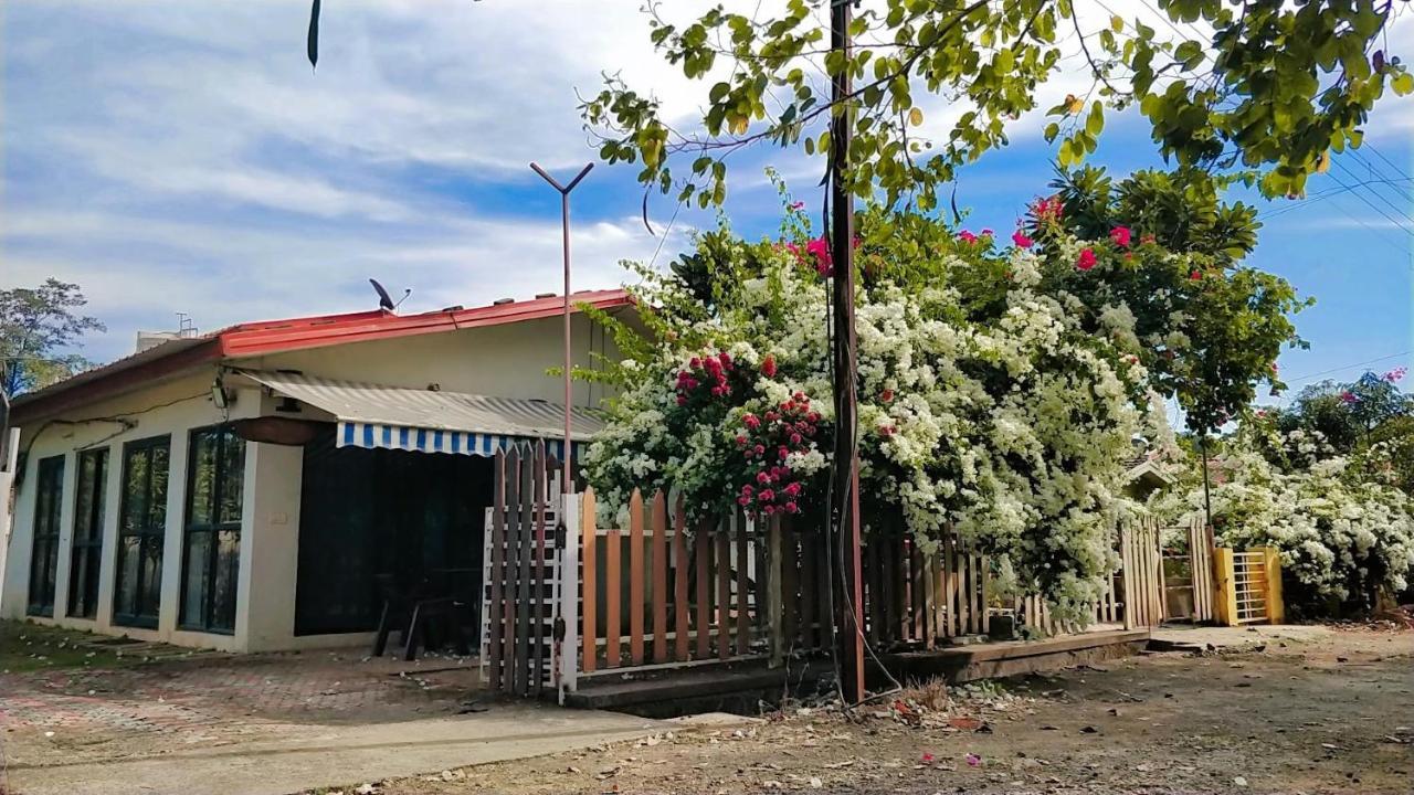 Chalet Ahaz, The Place Of Privacy With Outside Sitting คาร์จัต ภายนอก รูปภาพ